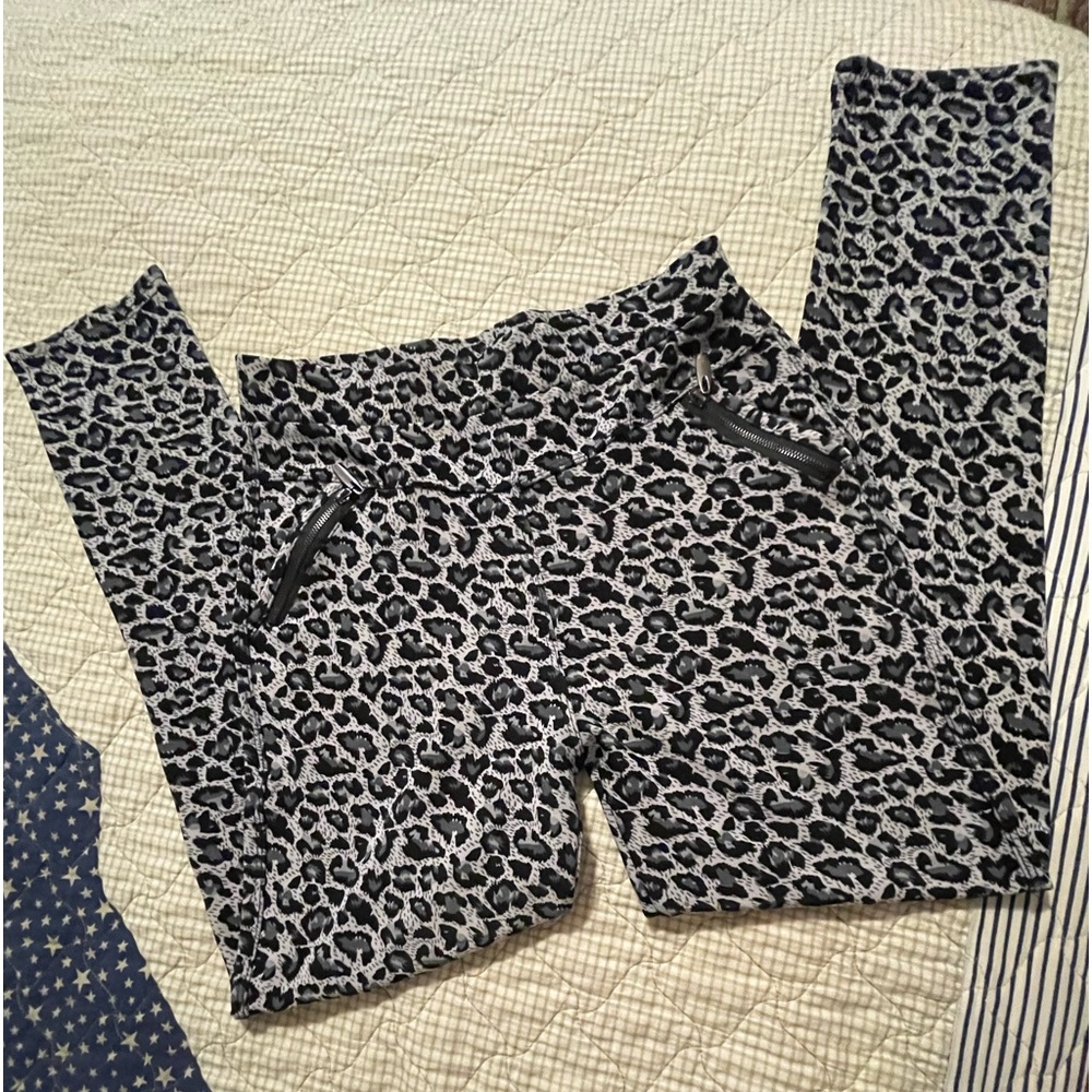 Coco+Carmen, leopard print, L/XLg, leggings